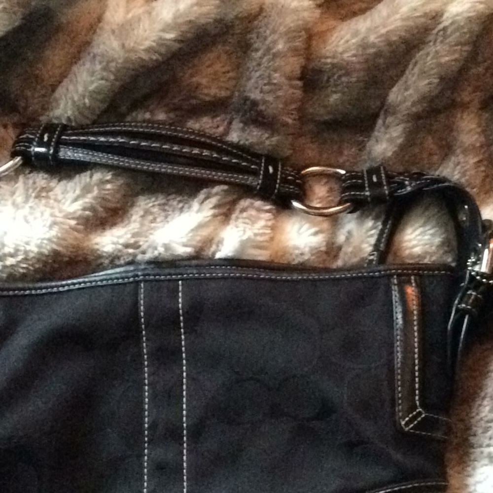 Coach Handbag - Picture 4 of 4